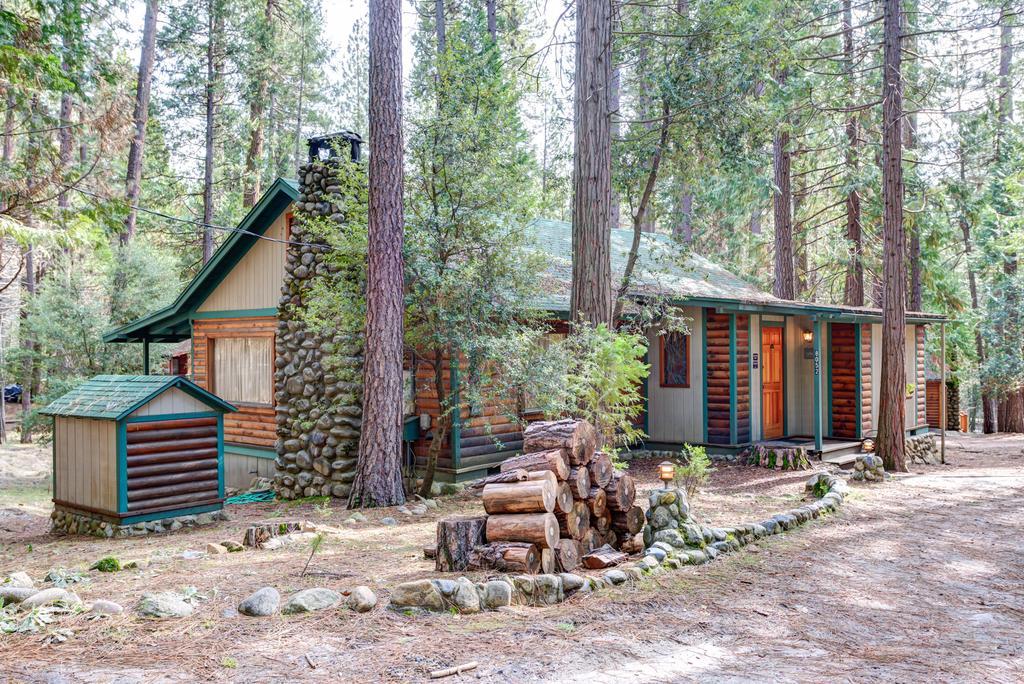 57 The Williams * Wawona